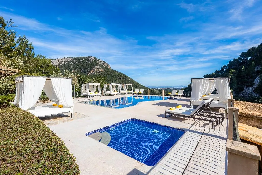 Pool, Finca Albellons, Majorca