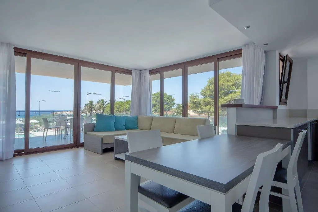 APARTMENT SEA VIEW ONE BEDROOM Room, Caprice Skyline Aparthotel, Menorca