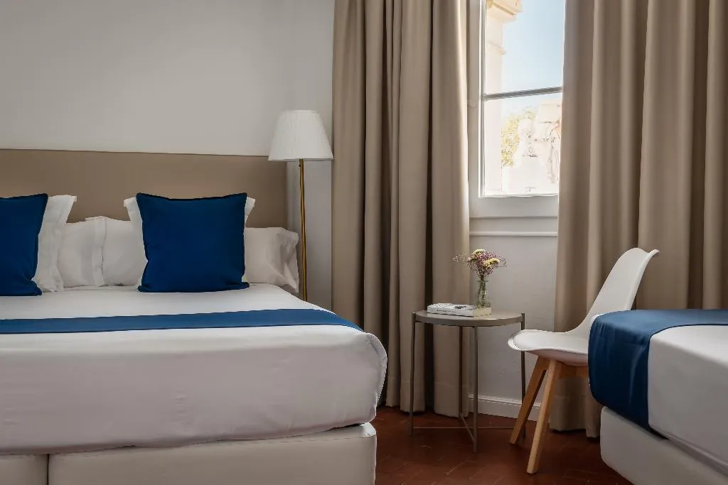 TRIPLE STANDARD Room, Medium Romantic, Costa Brava