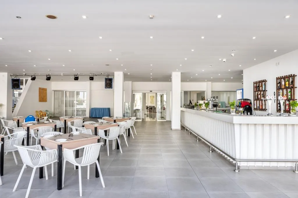 Restaurant, Papantonia Hotel Apts, Cyprus