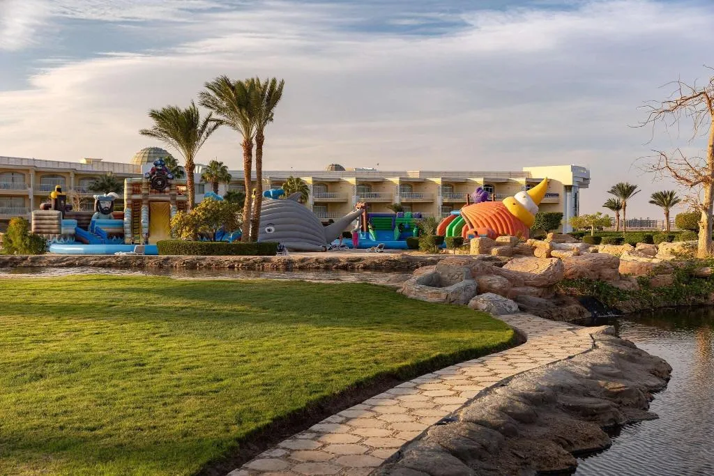 Terrace, Sentido Palm Royale, Red Sea Riviera