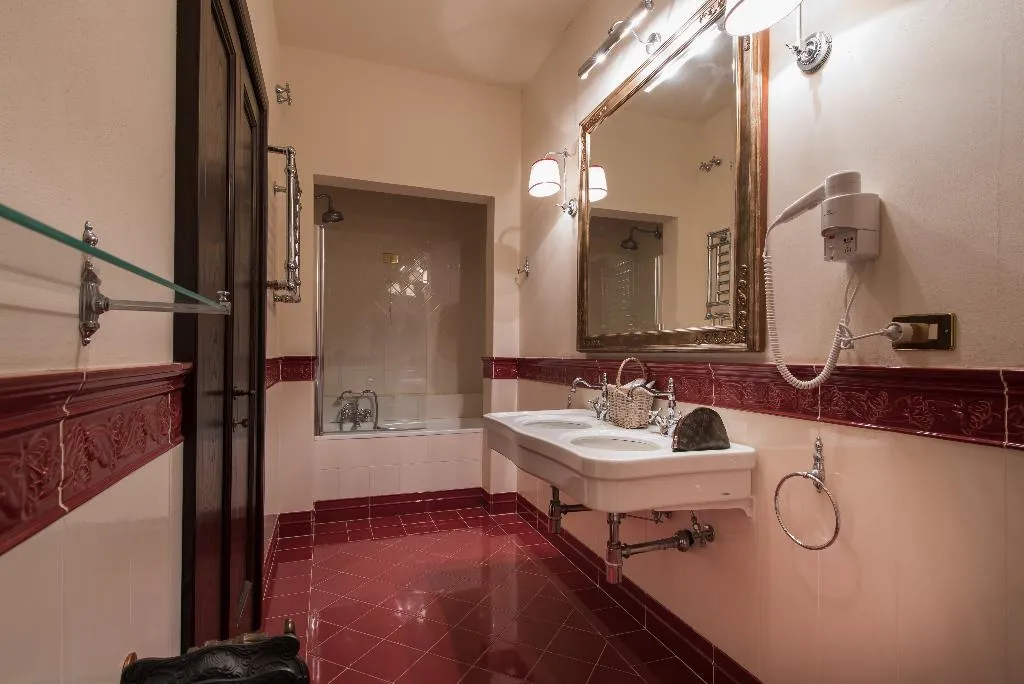 Room, Borgo di Pietrafitta Relais, Florence