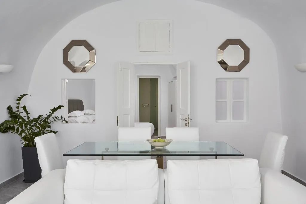 VILLA TWO BEDROOMS Room, Canaves Elefas Villas, Santorini