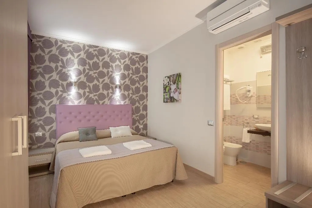 Room CONNECTING ROOM Room, Rome Kings Suite, Rome