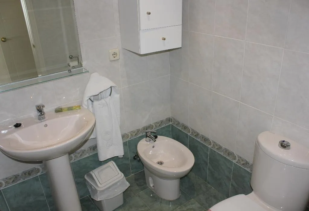 APARTMENT CAPACITY 5 TWO BEDROOMS Room, Albir Confort Estrella Apartamentos, Costa Blanca
