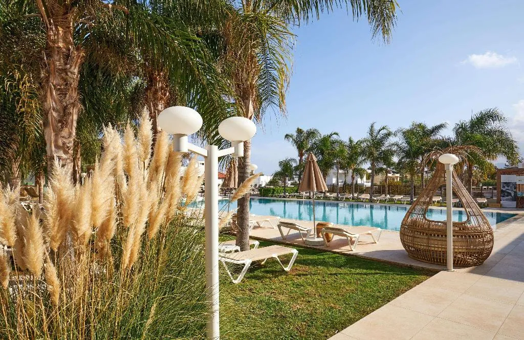 Pool, COOEE Kyknos Beach Hotel & Bungalows, Crete