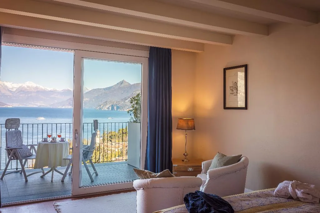 JUNIOR SUITE WITH VIEWS Room, Hotel Borgo Le Terrazze, Milan