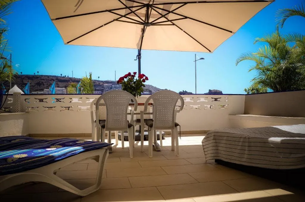 FAMILY ROOM DELUXE WITH TERRACE Room, Palm Suites, Gran Canaria