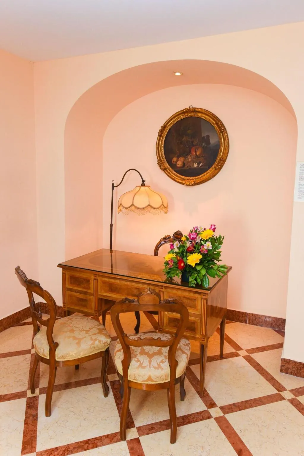 JUNIOR SUITE KING SIZE BED Room, Antiche Mura, Naples