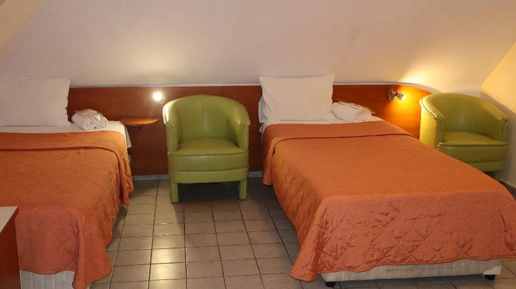 TWIN TWO BEDS Room, Palitra, Varna