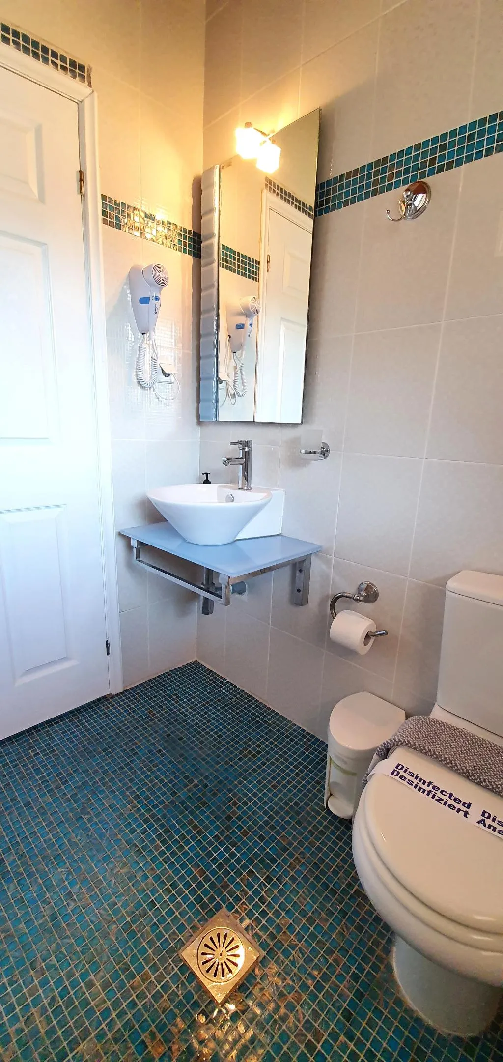 STUDIO ONE BED Room, Bungalow White Apartments and Suits, Halkidiki