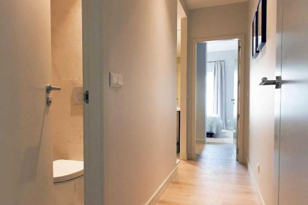 APARTMENT DUPLEX SUPERIOR Room, MH Apartments Central Madrid, Madrid
