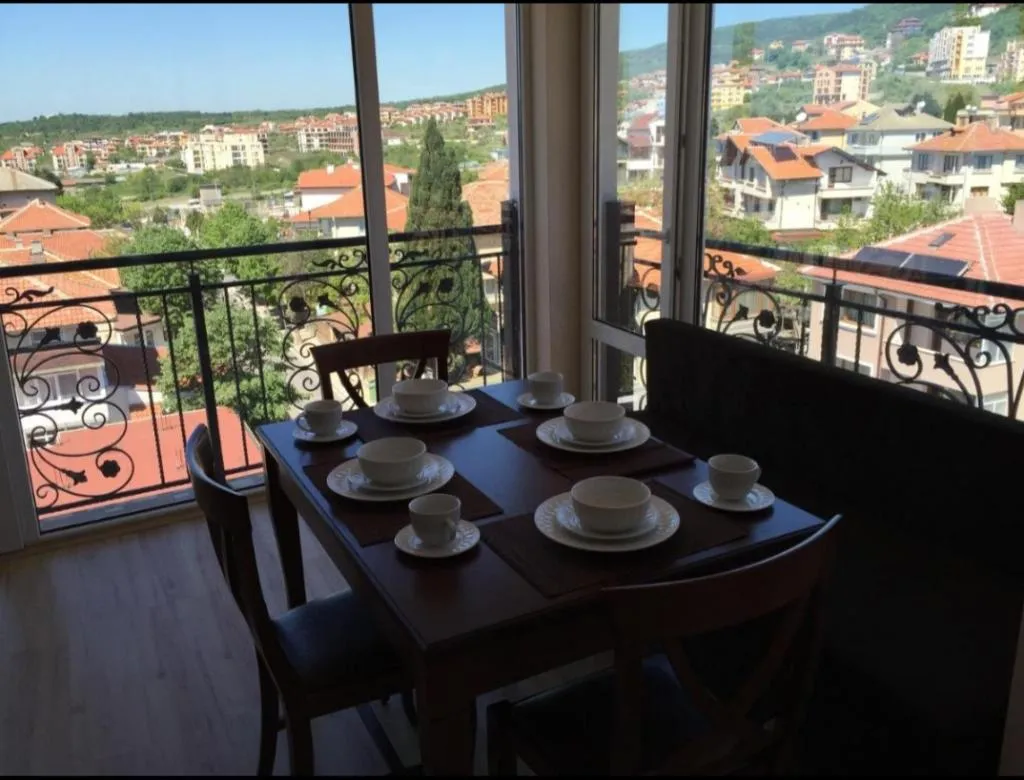 APARTMENT LAND VIEW Room, Roel Residence Apartments, Bourgas