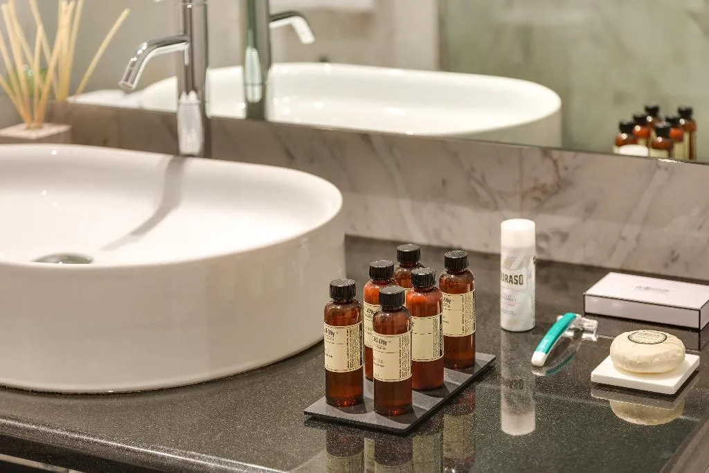 Double or Twin DELUXE Room, Grand Hotel Palace Rome, Rome