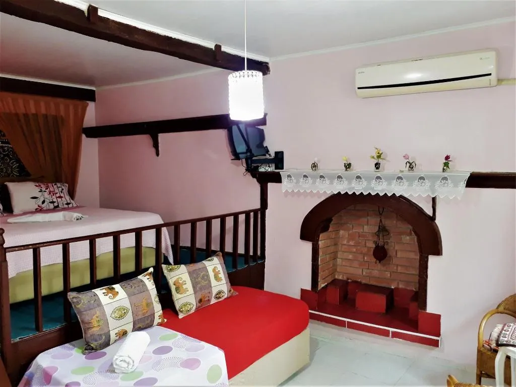 Room, Garden Palace Hotel, Izmir