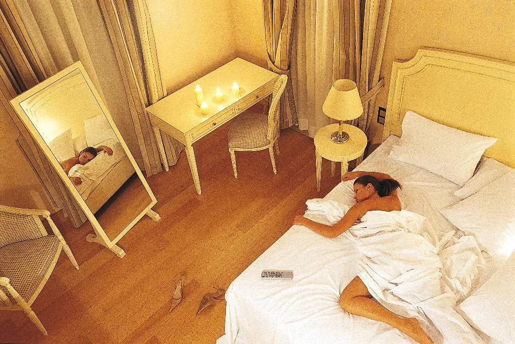 SUITE WITH VIEWS Room, Siora Vittoria Boutique, Corfu