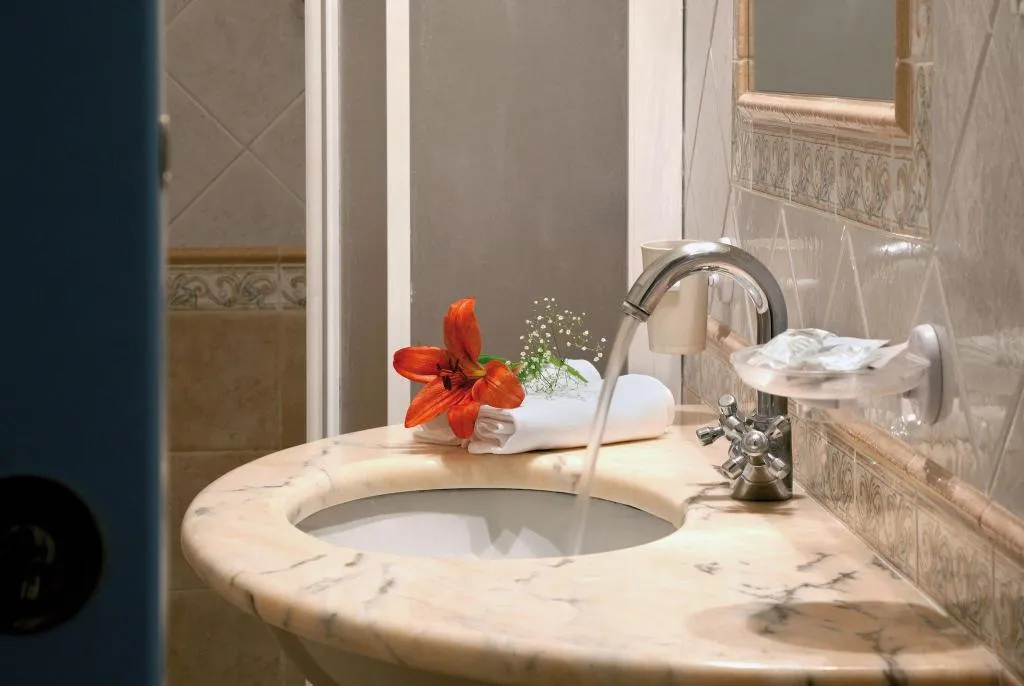 Double or Twin WITH VIEWS Room, Hotel Reginella Positano, Naples
