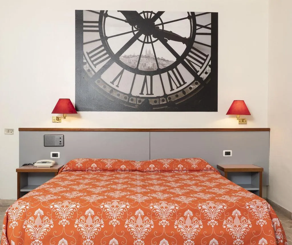 Room, H&L Hotel, Milan