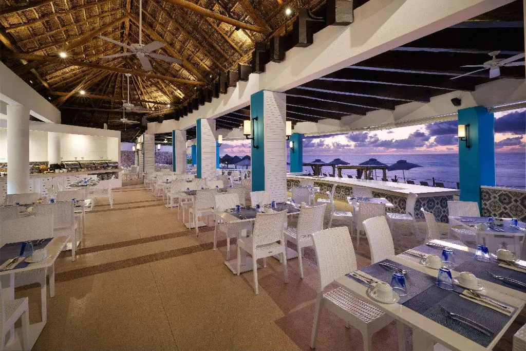 Restaurant, Wyndham Grand Cancun All Inclusive Resort & Villas, Cancun Area
