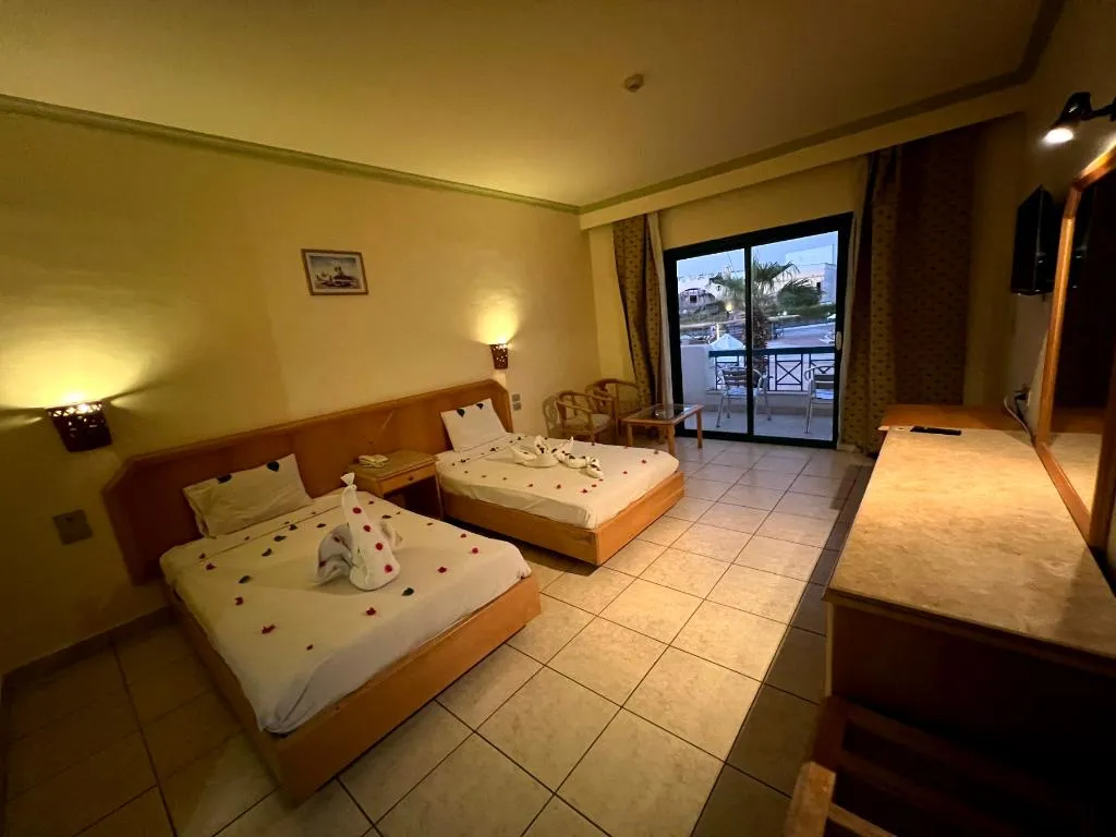 Double or Twin POOL VIEW Room, Sharm Cliff Resort, Red Sea Riviera