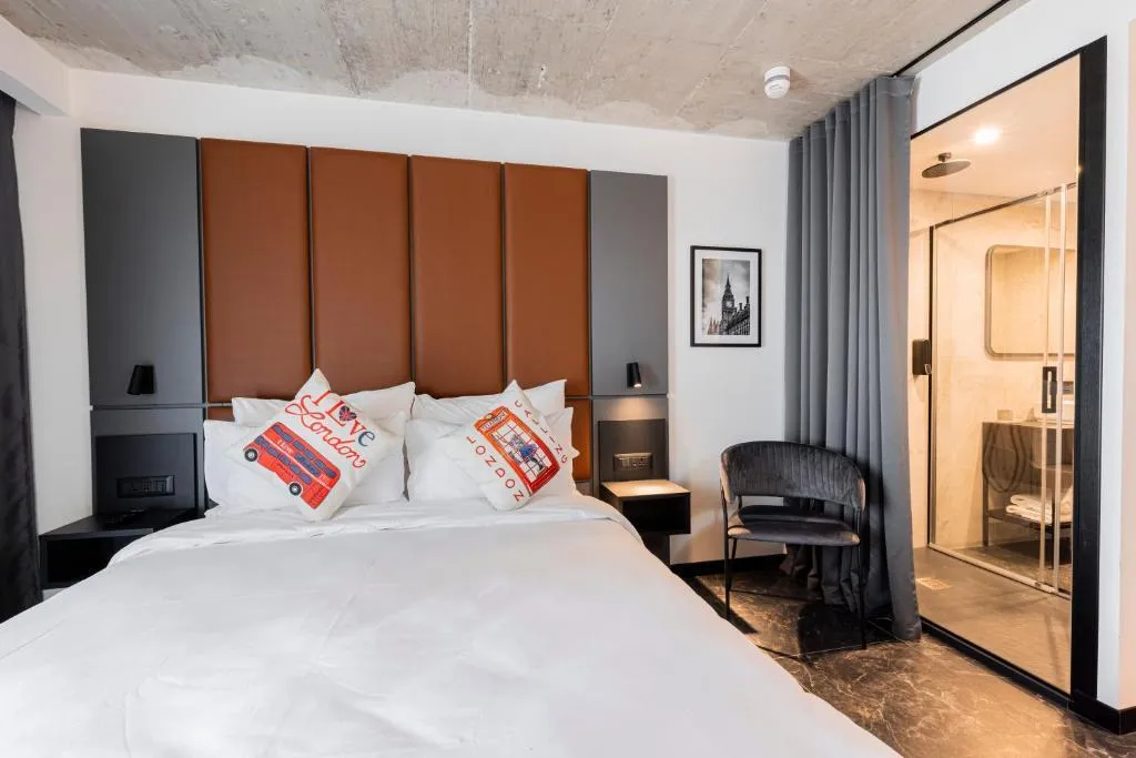 DOUBLE SUPERIOR CITY VIEW Room, The Londoner Hotel St. Julians, Malta