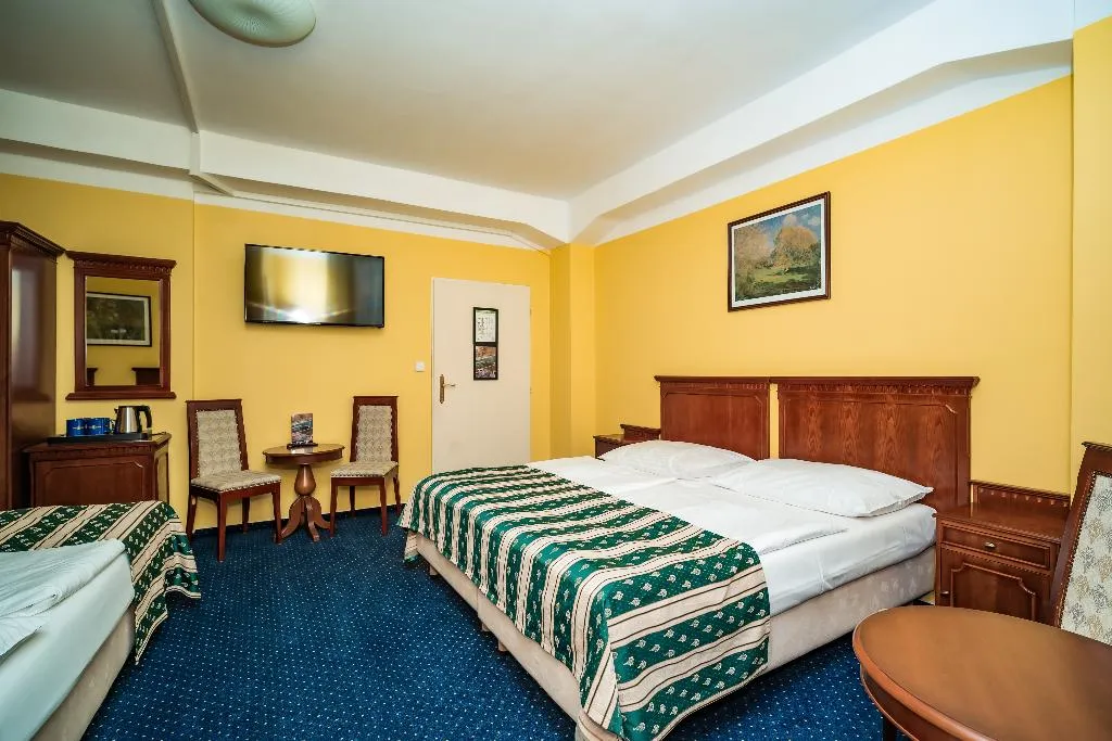 QUADRUPLE STANDARD Room, Otakar, Prague