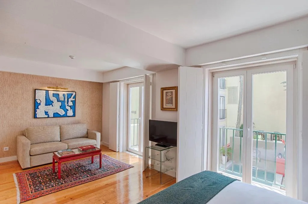JUNIOR SUITE GARDEN VIEW Room, Dear Lisbon Charming House, Lisbon