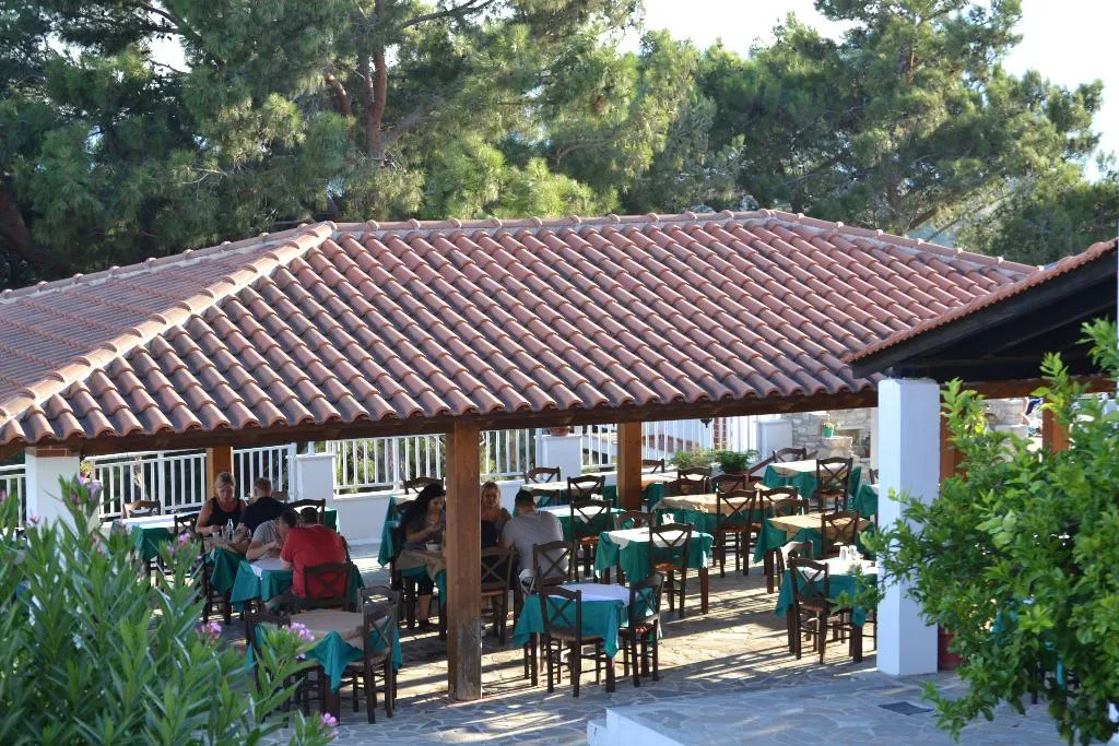 Restaurant, Mykali, Samos