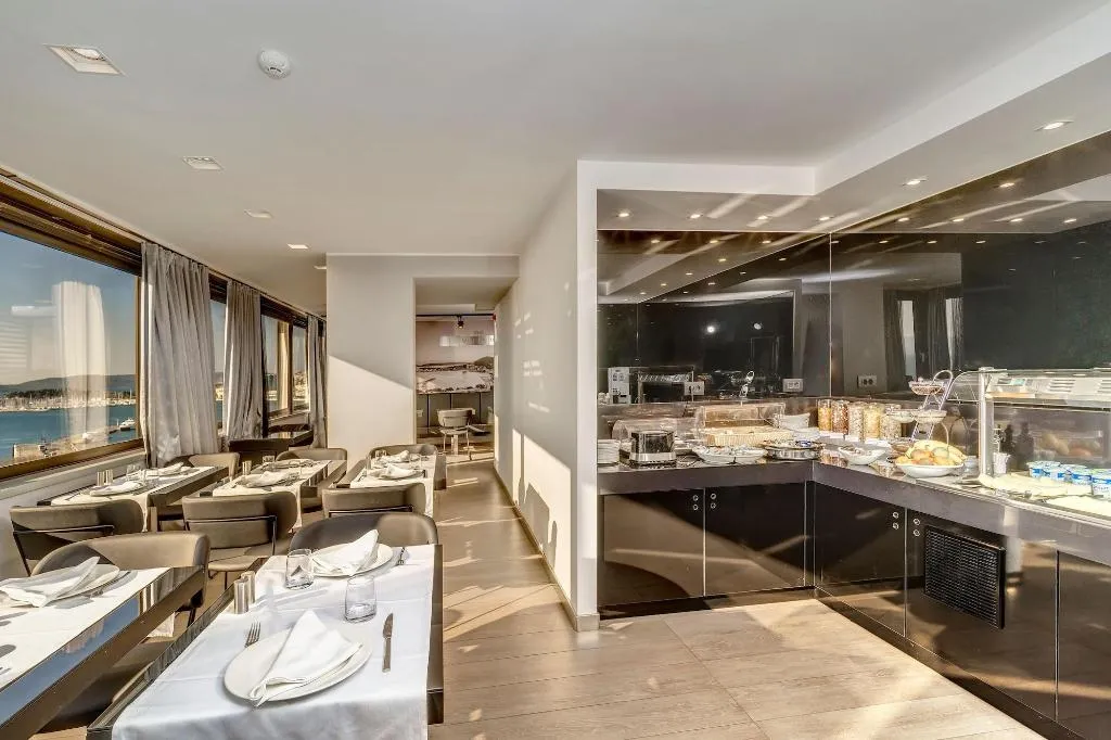 Restaurant, The View Luxury Rooms, Split