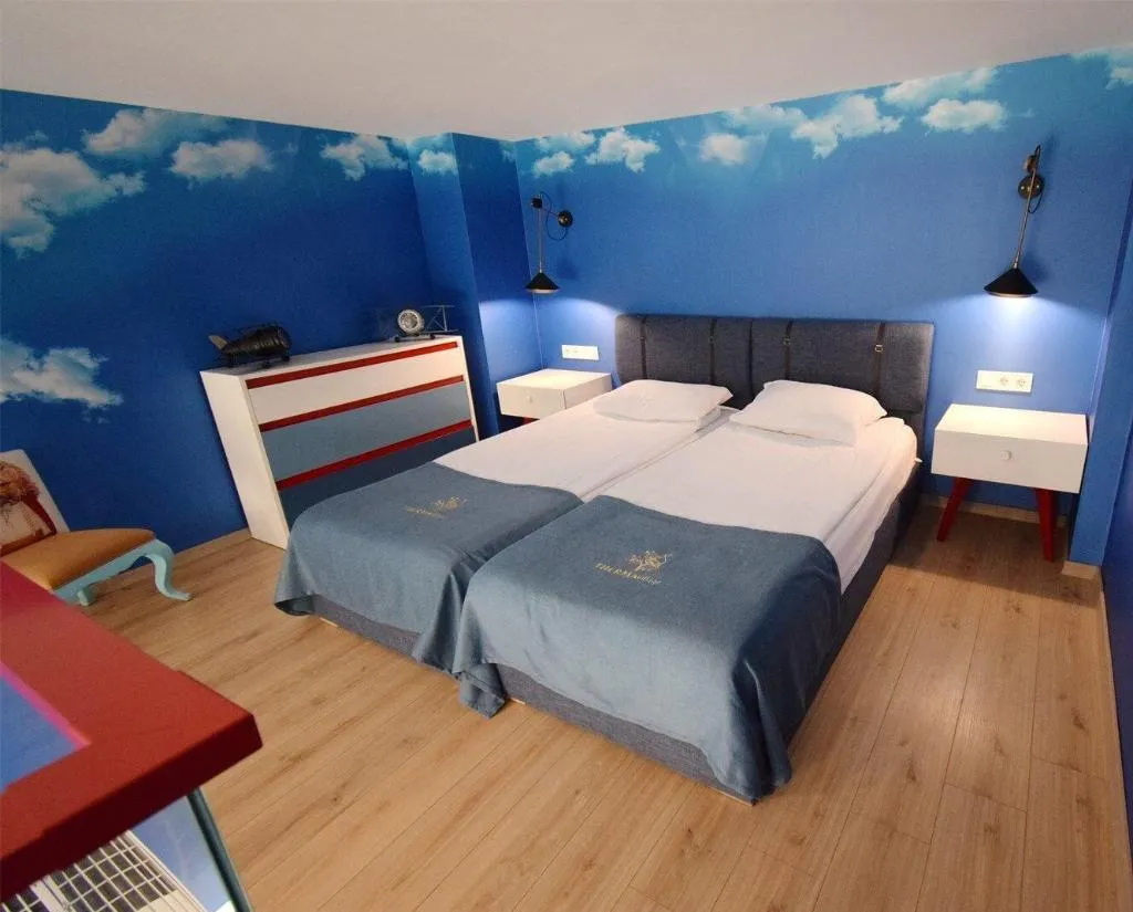 Room, Therma Palace, Varna