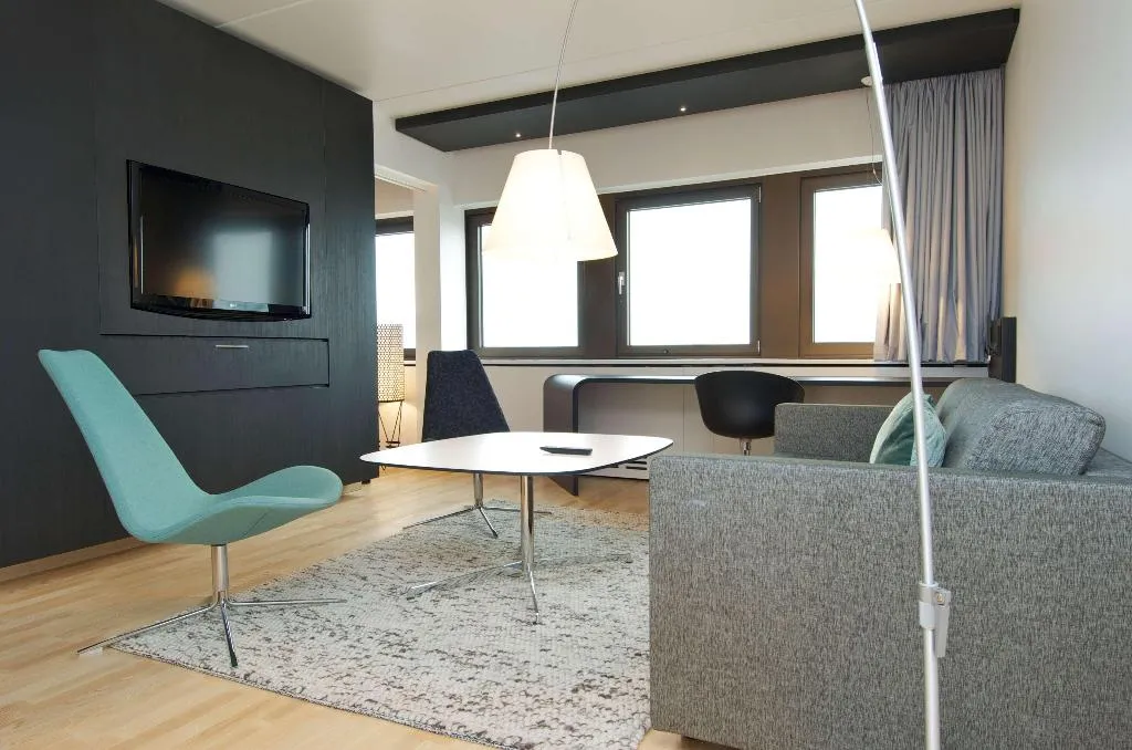 JUNIOR SUITE STANDARD Room, Scandic Copenhagen, Copenhagen