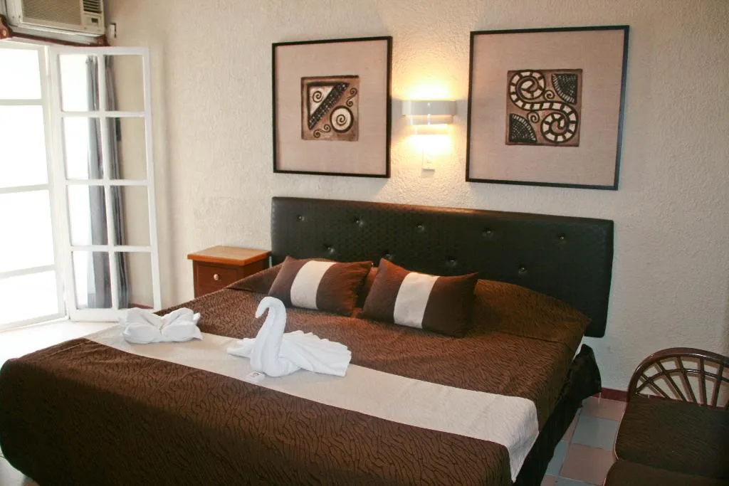 Room, Maria de la Luz, Cancun Area