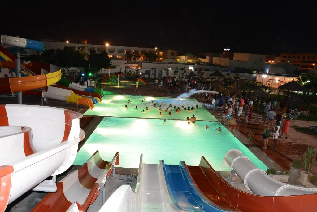 Pool, Zodiac, Tunisia
