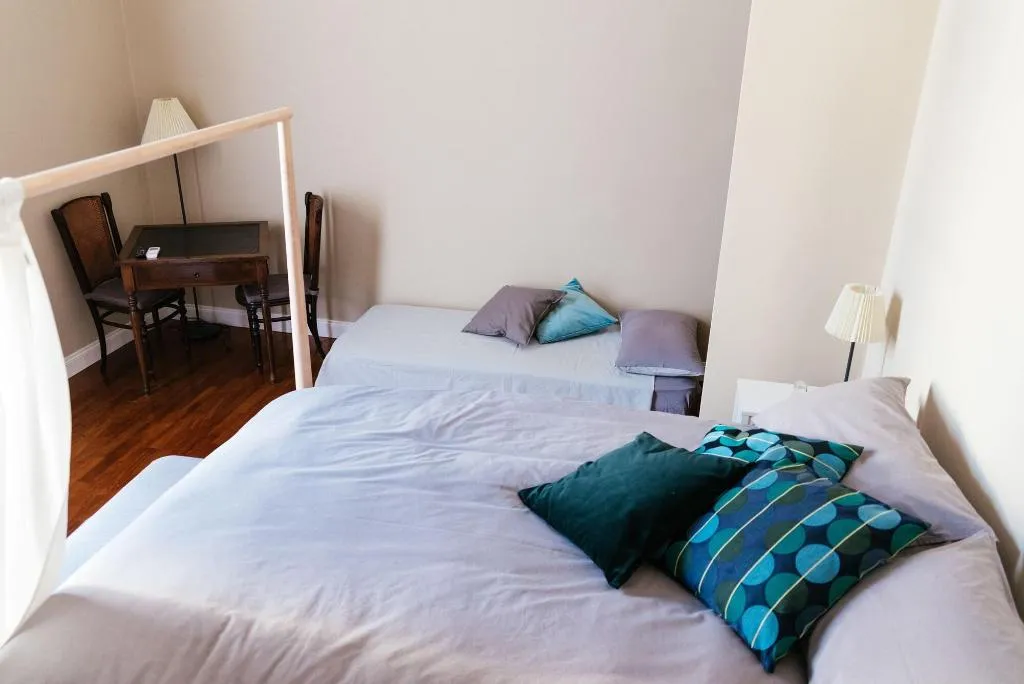 Room, Le 4 Leggende, Catania