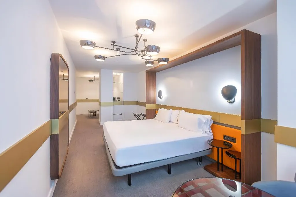JUNIOR SUITE STANDARD Room, Soho Boutique Granada, Andalucia
