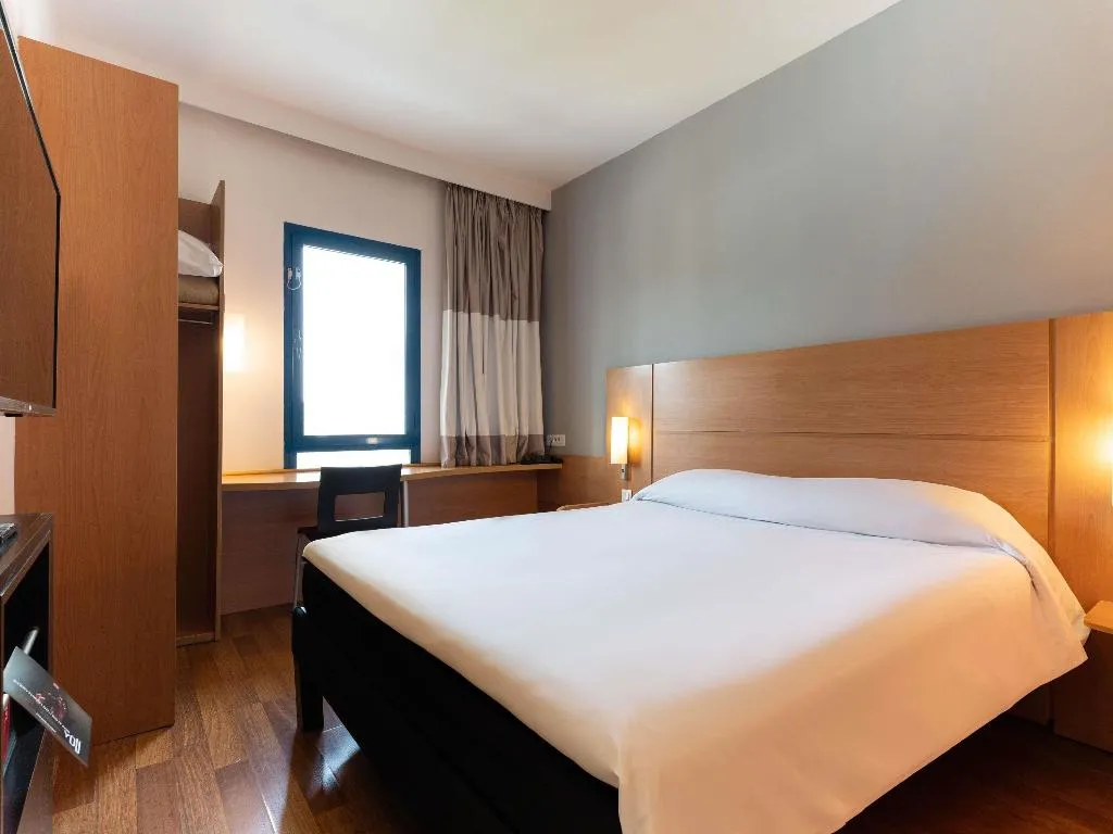 DOUBLE STANDARD Room, Ibis fes, Fez