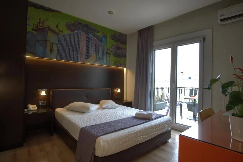 DOUBLE STANDARD Room, Athens City, Athens