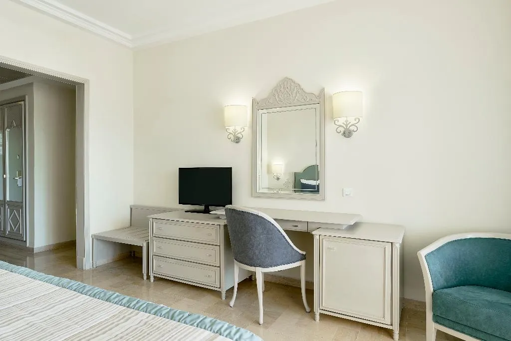 DOUBLE SINGLE USE STANDARD Room, Iberostar Waves Averroes, Tunisia