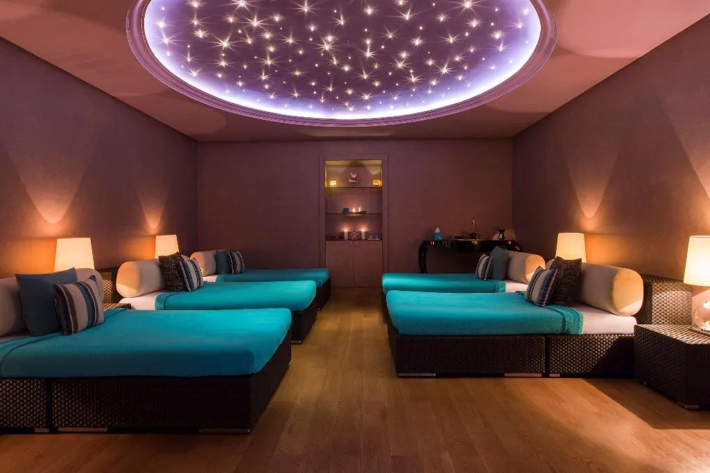 Sports and Entertainment, Kempinski Nile Hotel Garden City Cairo, Cairo