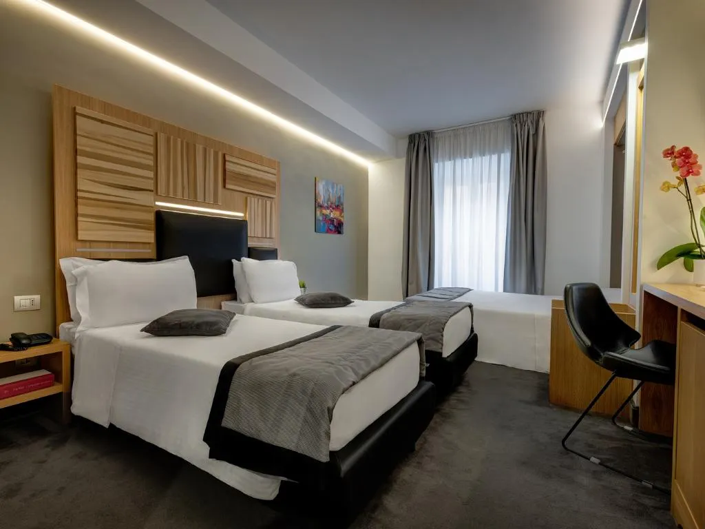 QUADRUPLE SUPERIOR Room, Rome Art Hotel, Rome