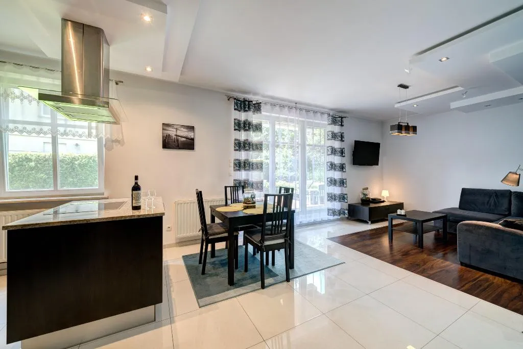 APARTMENT TWO BEDROOMS Room, Dom & House Apartments Parkur Sopot, Gdansk