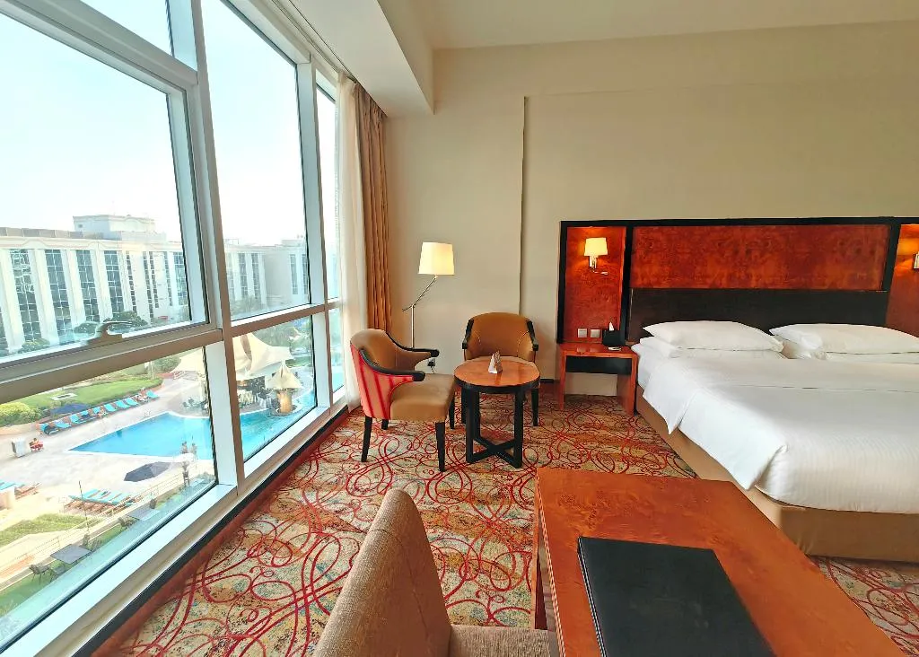 DOUBLE POOL VIEW Room, Millennium Airport Hotel Dubai, Dubai