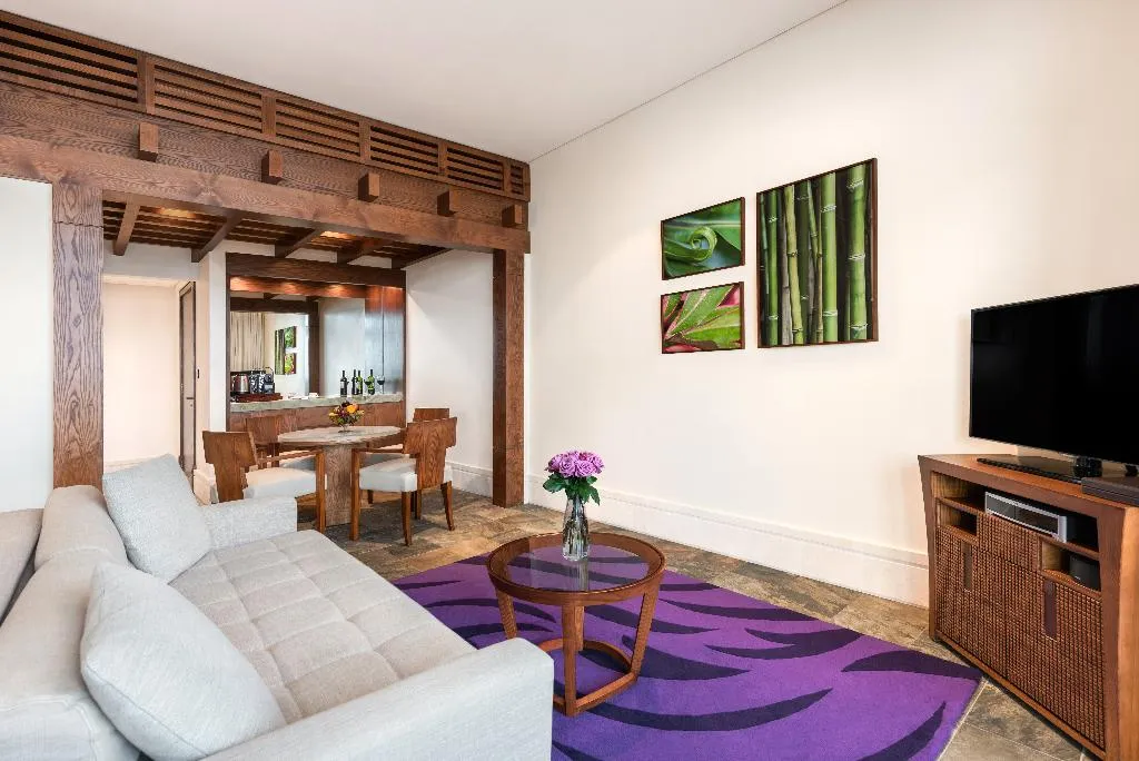 SUITE SUPERIOR KING BED Room, Sofitel Dubai The Palm, Dubai