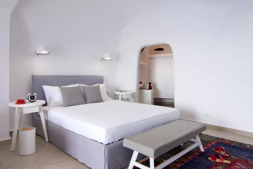 SUITE HONEYMOON Room, Santorini Secret Suites & Spa, Santorini
