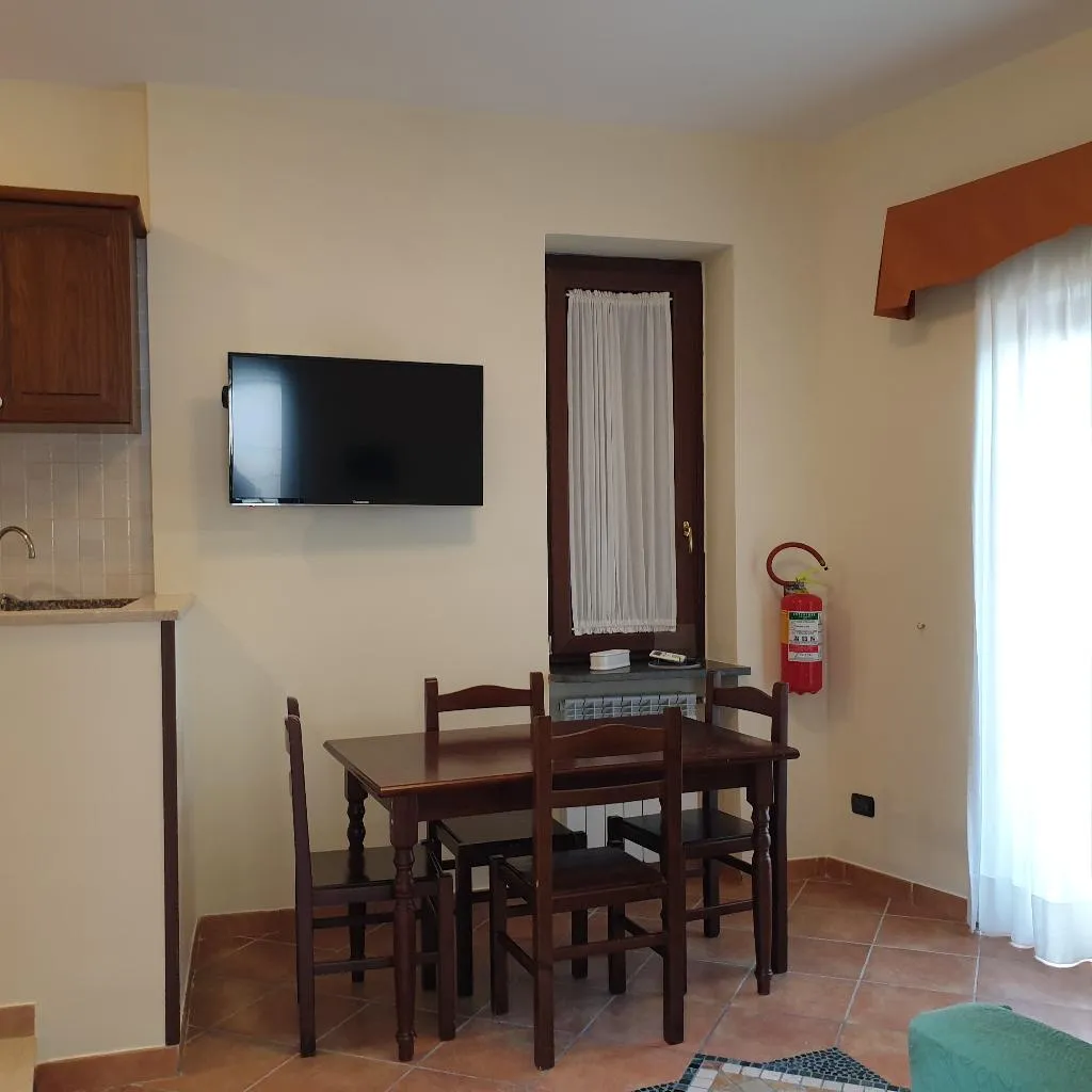 APARTMENT SUPERIOR CAPACITY 4 Room, Residence L'Incanto Sorrento, Naples
