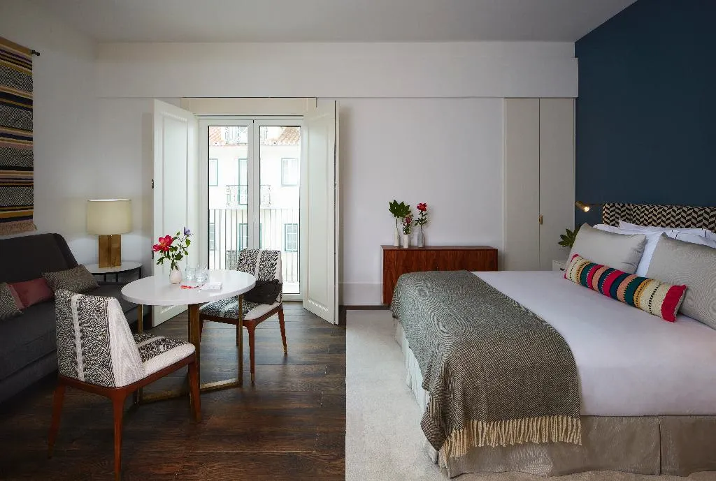 STUDIO STANDARD Room, The Lumiares, Lisbon