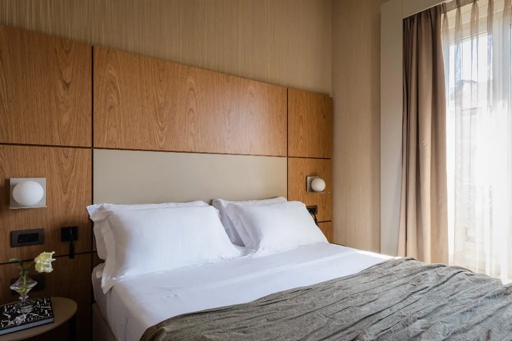 DOUBLE EXECUTIVE Room, Hotel Cristoforo Colombo – Preferred Hotels & Res, Milan
