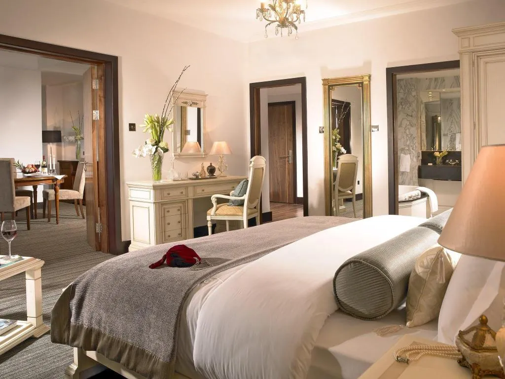 Room, Rochestown Park, Cork