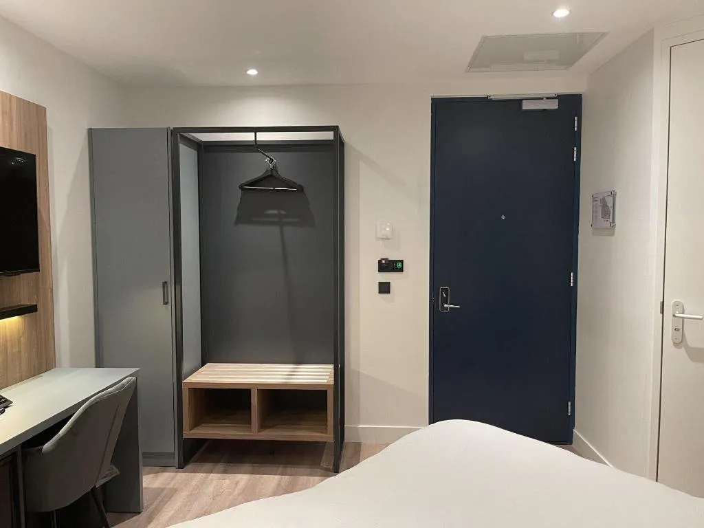 Room, OZO Hotels Antares Amsterdam Schiphol Airport, Amsterdam