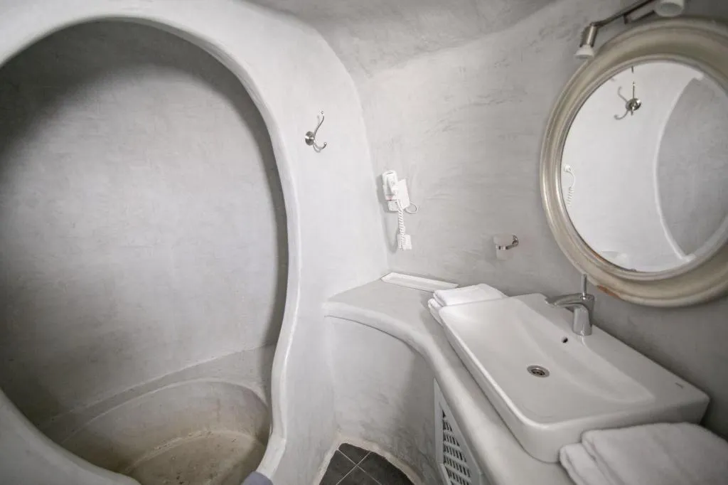 Room, Vogue Suites, Santorini